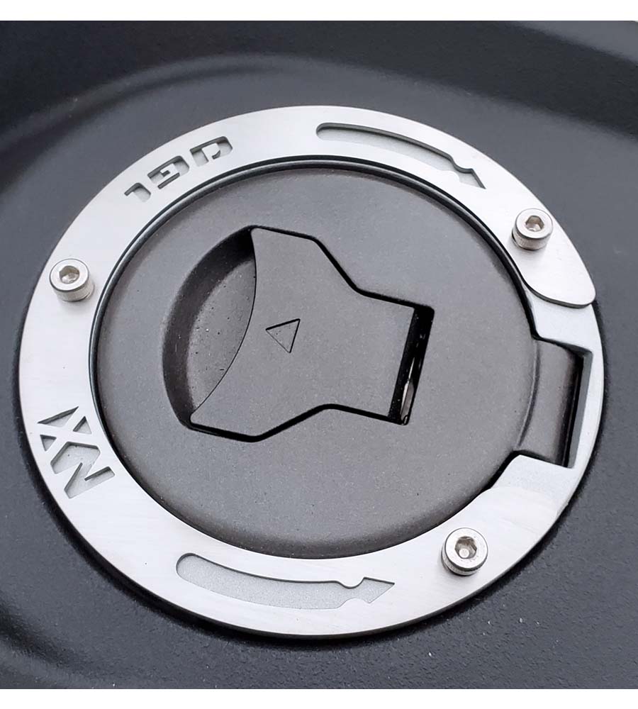 PROTECTOR DE TAPA DE TANQUE HONDA NX190 1